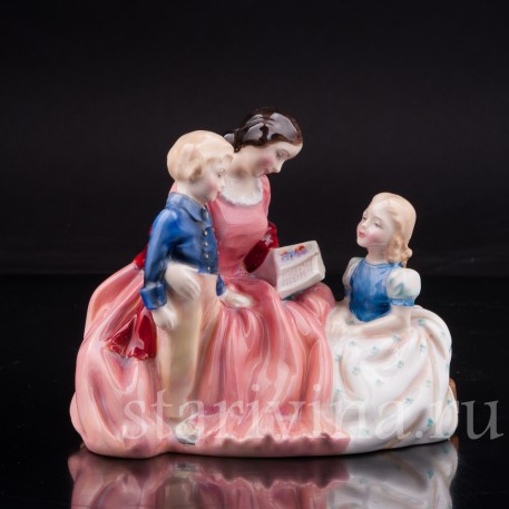 Фигурка из фарфора Сказка на ночь, Royal Doulton, Великобритания, сер. 20 века..