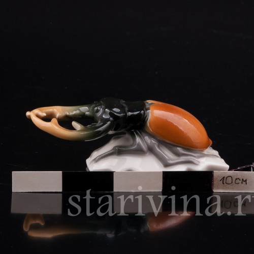 Фигурка из фарфора Жук-олень, Volkstedt, Германия, до 1935 г.