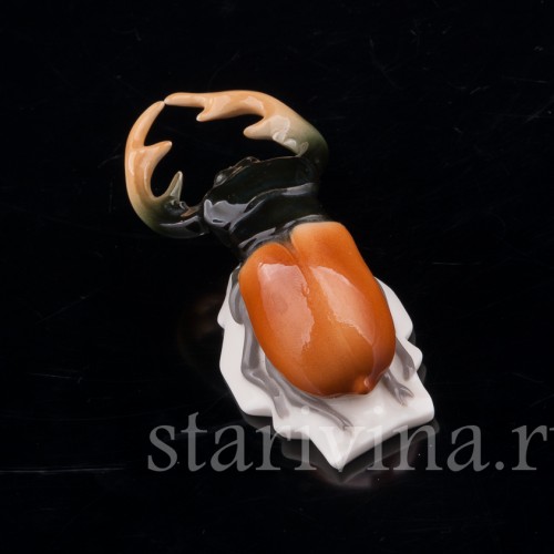 Фигурка из фарфора Жук-олень, Volkstedt, Германия, до 1935 г.