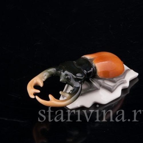 Фигурка из фарфора Жук-олень, Volkstedt, Германия, до 1935 г.