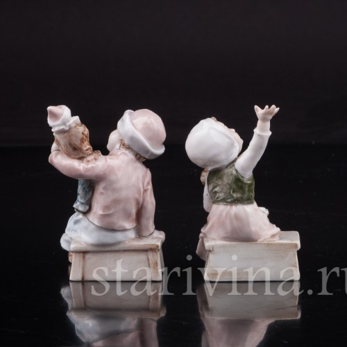 Парные фарфоровые статуэтки Дети с куклами, миниатюры, Karl Ens, Германия, нач. 20 в.
