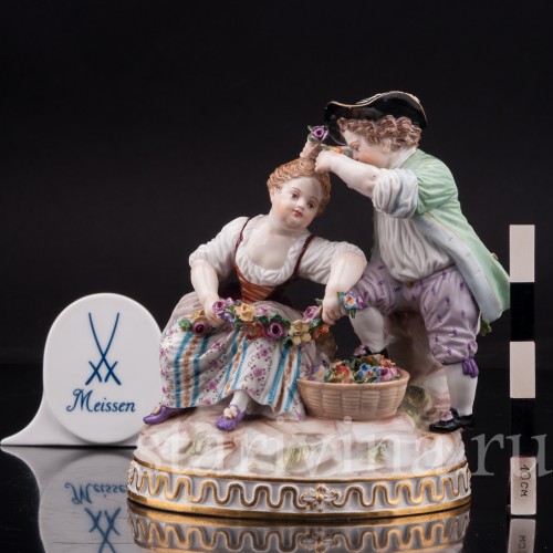 Фарфоровая статуэтка Аллегория весны, пара с цветами, Meissen, Германия, сер. 19 - нач. 20 в.