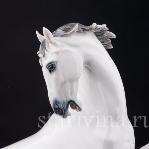 Фарфоровая композиция Играющие жеребцы, Rosenthal, Германия, 1956 год.