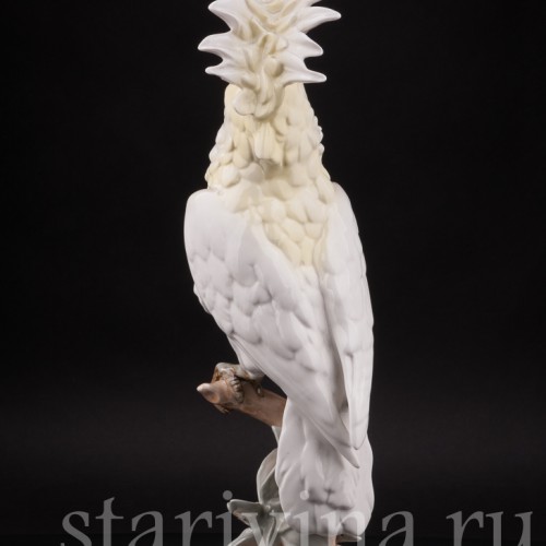 Статуэтка попугая из фарфора Какаду, Royal Dux, Чехия, кон. 20 в.