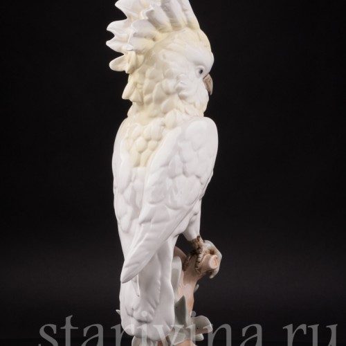 Статуэтка попугая из фарфора Какаду, Royal Dux, Чехия, кон. 20 в.