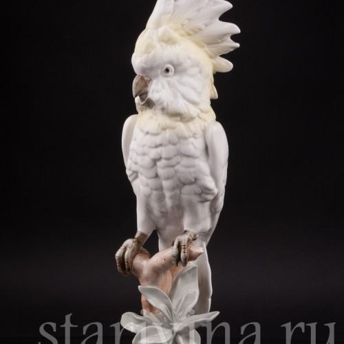 Статуэтка попугая из фарфора Какаду, Royal Dux, Чехия, кон. 20 в.