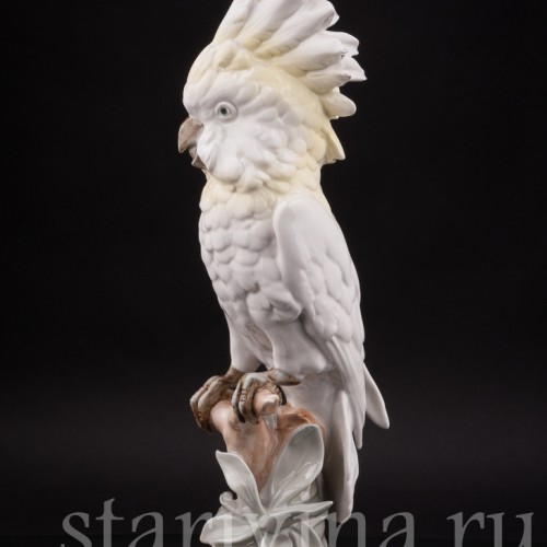 Статуэтка попугая из фарфора Какаду, Royal Dux, Чехия, кон. 20 в.