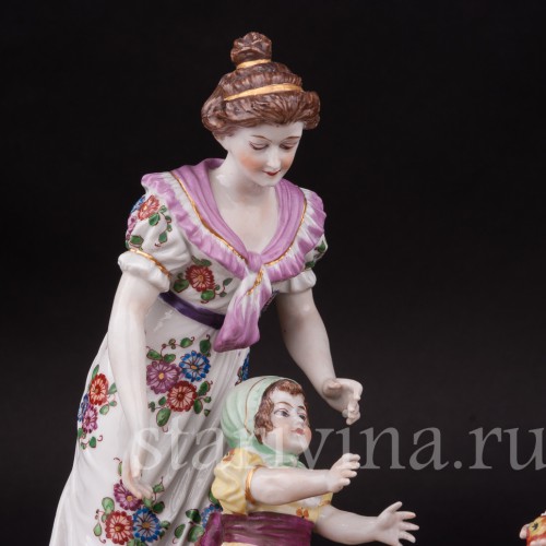 Фарфоровая композиция Первые шаги, Muller & Co, Германия, нач. 20 в.