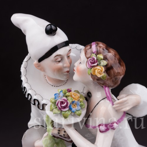 Фарфоровая статуэтка Пьеро и Коломбина, Дрезден, Германия, нач. 20 в.