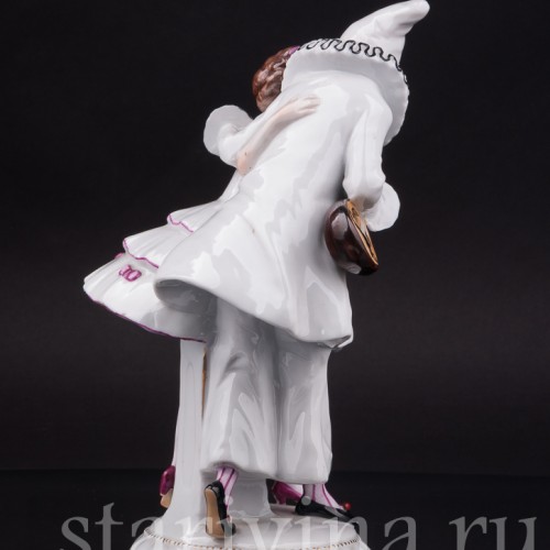Фарфоровая статуэтка Пьеро и Коломбина, Дрезден, Германия, нач. 20 в.