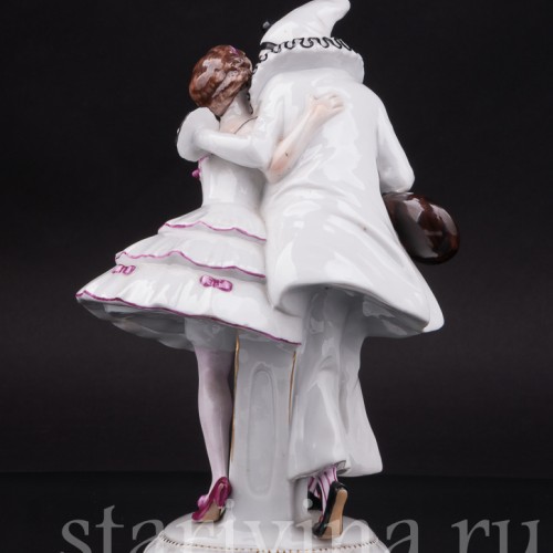 Фарфоровая статуэтка Пьеро и Коломбина, Дрезден, Германия, нач. 20 в.