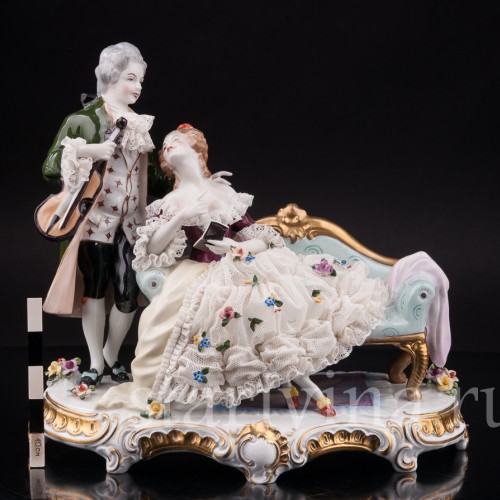 Фарфоровая статуэтка Пара со скрипкой, кружевная, Unterweissbach, Германия, 1958-76 гг.