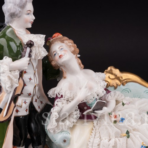 Фарфоровая статуэтка Пара со скрипкой, кружевная, Unterweissbach, Германия, 1958-76 гг.