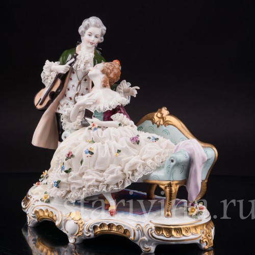 Фарфоровая статуэтка Пара со скрипкой, кружевная, Unterweissbach, Германия, 1958-76 гг.