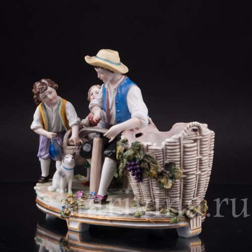 Композиция из фарфора Домашнее хозяйство, Ernst Bohne Sohne, Германия, 1901-37 гг.