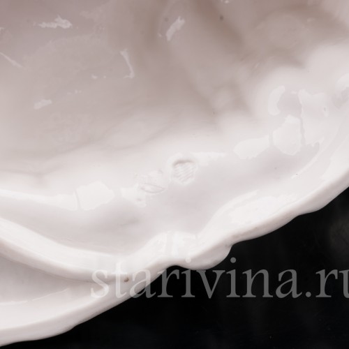 Фигурка из фарфора Поцелуй руки, Nymphenburg, Германия, 1900-20 гг.