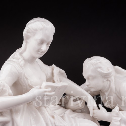 Фигурка из фарфора Поцелуй руки, Nymphenburg, Германия, 1900-20 гг.