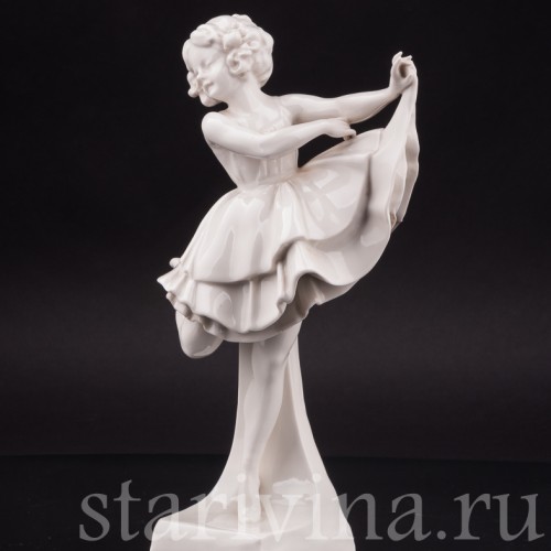 Фарфоровая статуэтка Танцующая девочка Schwarzburger, Германия, нач. 20 века.