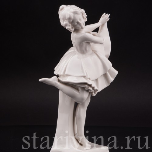 Фарфоровая статуэтка Танцующая девочка Schwarzburger, Германия, нач. 20 века.
