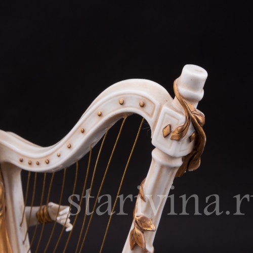 Фигурка из фарфора Девушка с арфой, Scheibe-Alsbach, Германия, пер. пол. 20 в.