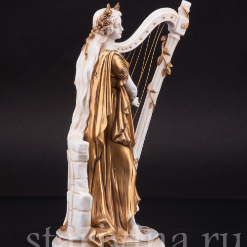 Фигурка из фарфора Девушка с арфой, Scheibe-Alsbach, Германия, пер. пол. 20 в.