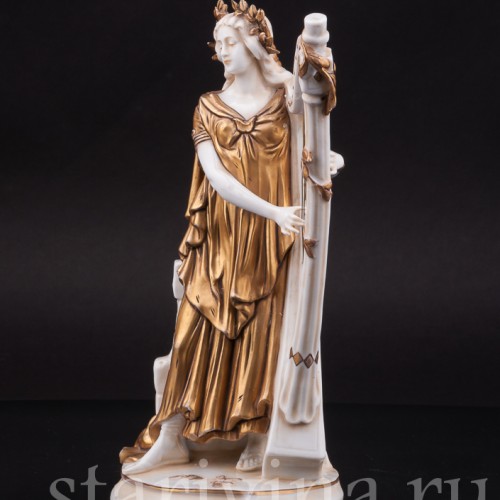 Фигурка из фарфора Девушка с арфой, Scheibe-Alsbach, Германия, пер. пол. 20 в.