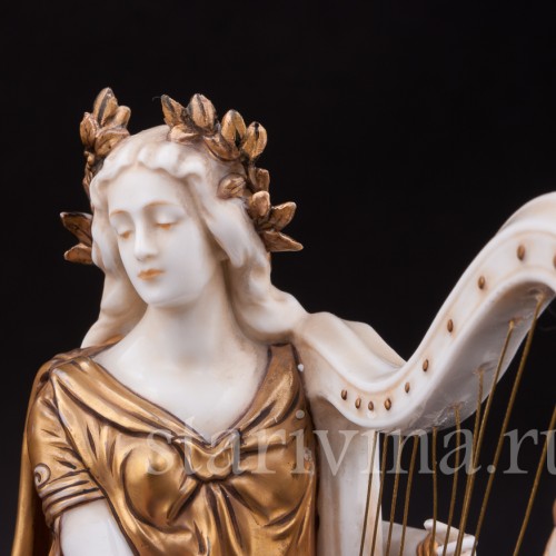 Фигурка из фарфора Девушка с арфой, Scheibe-Alsbach, Германия, пер. пол. 20 в.