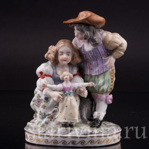 Фарфоровая статуэтка Дети с куклой Dressel, Kister & Co, Германия, нач. 20 в.