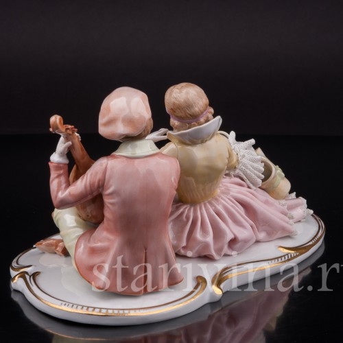 Фарфоровая фигурка Пара с мандолиной, кружевная, Muller & Co, Германия, перв. пол. 20 в.