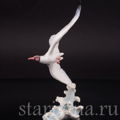 Статуэтка птицы из фарфора Чайка над волнами, миниатюра, Hutschenreuther, Германия, 1970 гг.