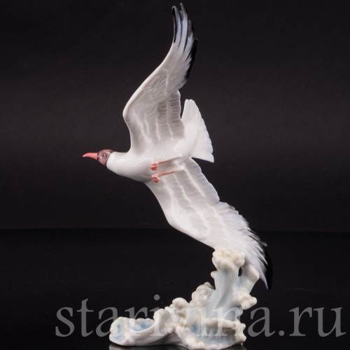 Статуэтка птицы из фарфора Чайка над волнами, миниатюра, Hutschenreuther, Германия, 1970 гг.