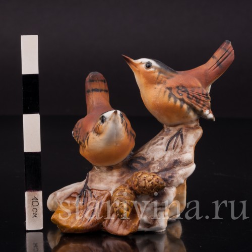 Фарфоровая статуэтка Два крапивника Capodimonte, Италия, вт. пол. 20 века.