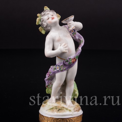 Фарфоровая фигурка Аллегория вкуса, путти с чашей, Германия, 19 век.