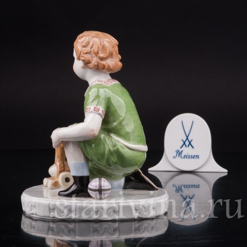 Фарфоровая статуэтка Мальчик с паровозиком, Meissen, Германия, 1987 г.