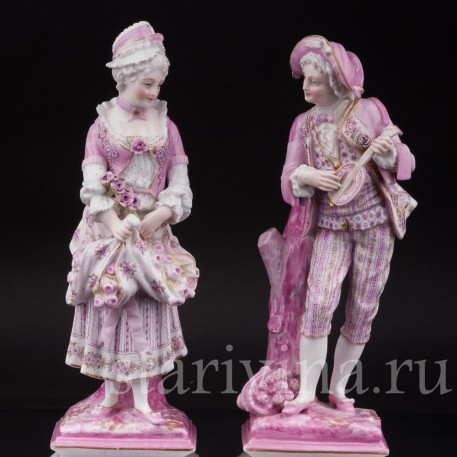 Парные фарфоровые статуэтки Пара в розовом, Франция, 19 в.
