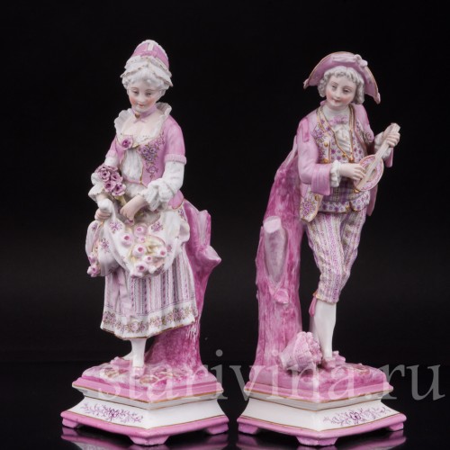 Парные фарфоровые статуэтки Пара в розовом, Франция, 19 в.