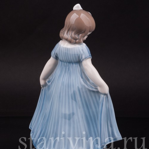 Статуэтка из фарфора Реверанс, Royal Copenhagen, Дания, 1992-99 гг.