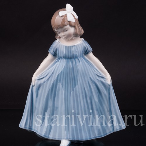 Статуэтка из фарфора Реверанс, Royal Copenhagen, Дания, 1992-99 гг.
