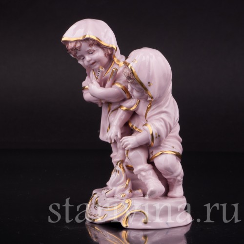 Фигурка из фарфора Аллегория зимы, Muller & Co, Германия, перв. пол. 20 в.