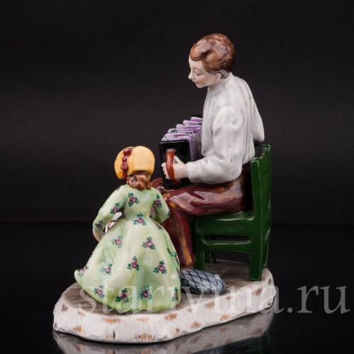 Фарфоровая композиция Веселое настроение, Ackermann & Fritze, Германия, перв. пол. 20 в.