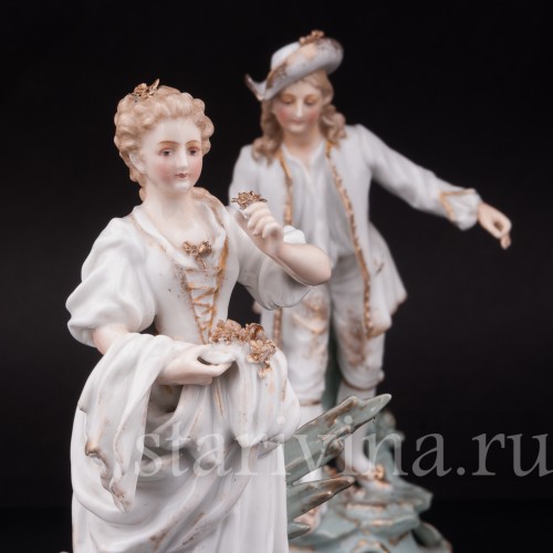 Парные фарфоровые статуэтки Пара с цветами, Volkstedt, Германия, кон. 19 в.