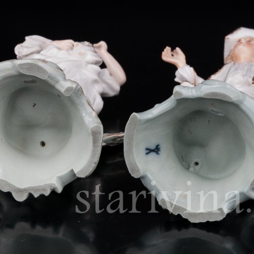 Парные фарфоровые статуэтки Пара с цветами, Volkstedt, Германия, кон. 19 в.