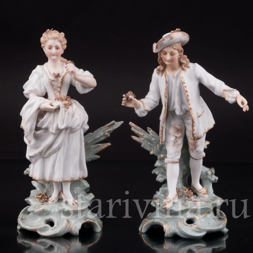 Парные фарфоровые статуэтки Пара с цветами, Volkstedt, Германия, кон. 19 в.