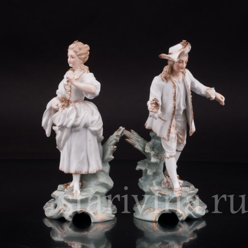 Парные фарфоровые статуэтки Пара с цветами, Volkstedt, Германия, кон. 19 в.