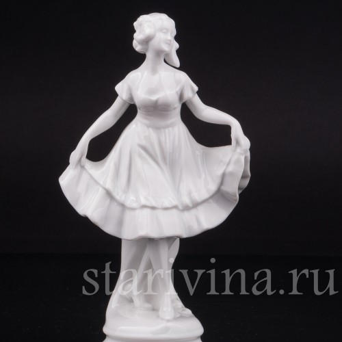 Статуэтка из фарфора Танцующая девушка, Volkstedt, Германия, сер. 20 в.
