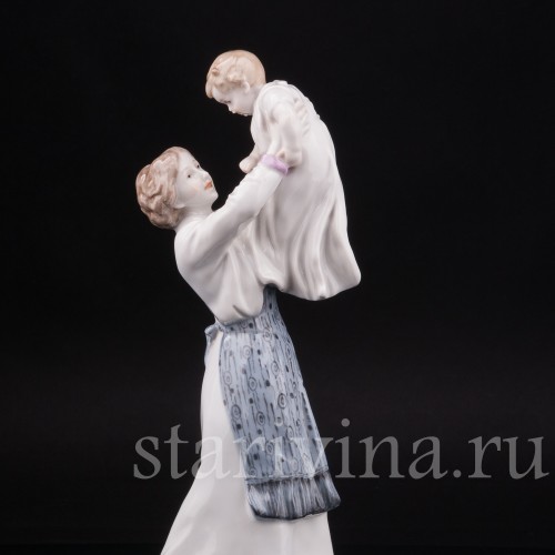 Статуэтка из фарфора Первенец, женщина с ребенком, Karl Ens, Германия, нач. 20 в.