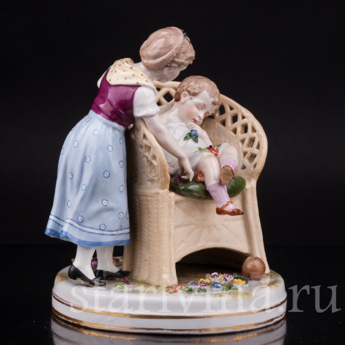 Фарфоровая статуэтка Наигрался, Von Schierholz, Германия, 1907-27 гг.