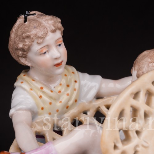 Фарфоровая статуэтка Наигрался, Von Schierholz, Германия, 1907-27 гг.