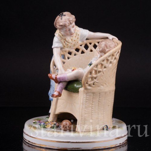 Фарфоровая статуэтка Наигрался, Von Schierholz, Германия, 1907-27 гг.