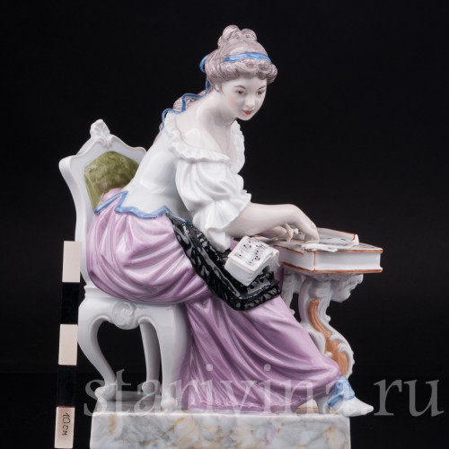 Фарфоровая статуэтка Девушка за клавикордом, Ludwigsburg, Германия, вт. пол. 20 в.